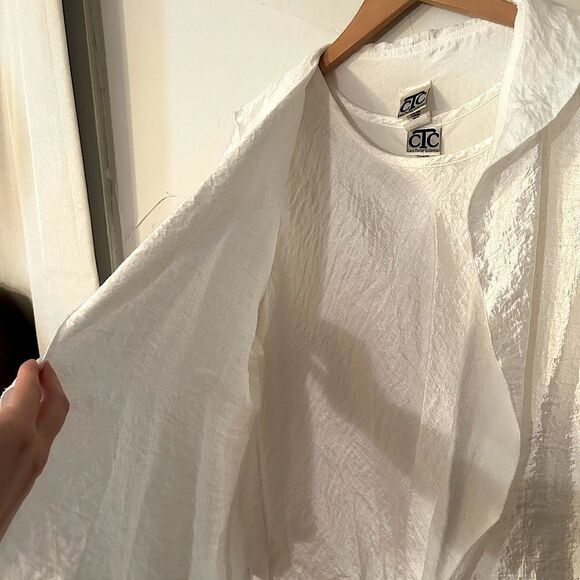 Two Pieces- CTC Carol Turner Collection Women’s Size Large White Tank and Jacket - Picture 9 of 11